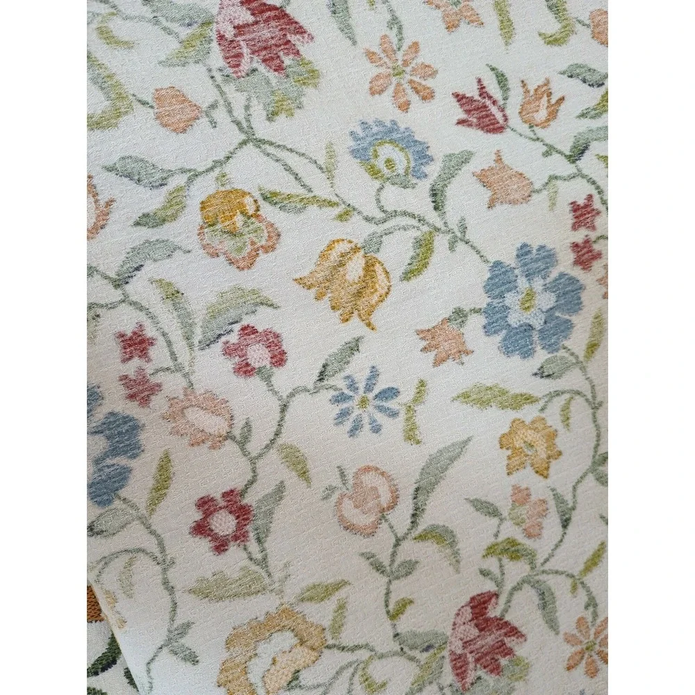 Gorgeous Stitched Embroidered Floral Tablecloth Vintage 44x95